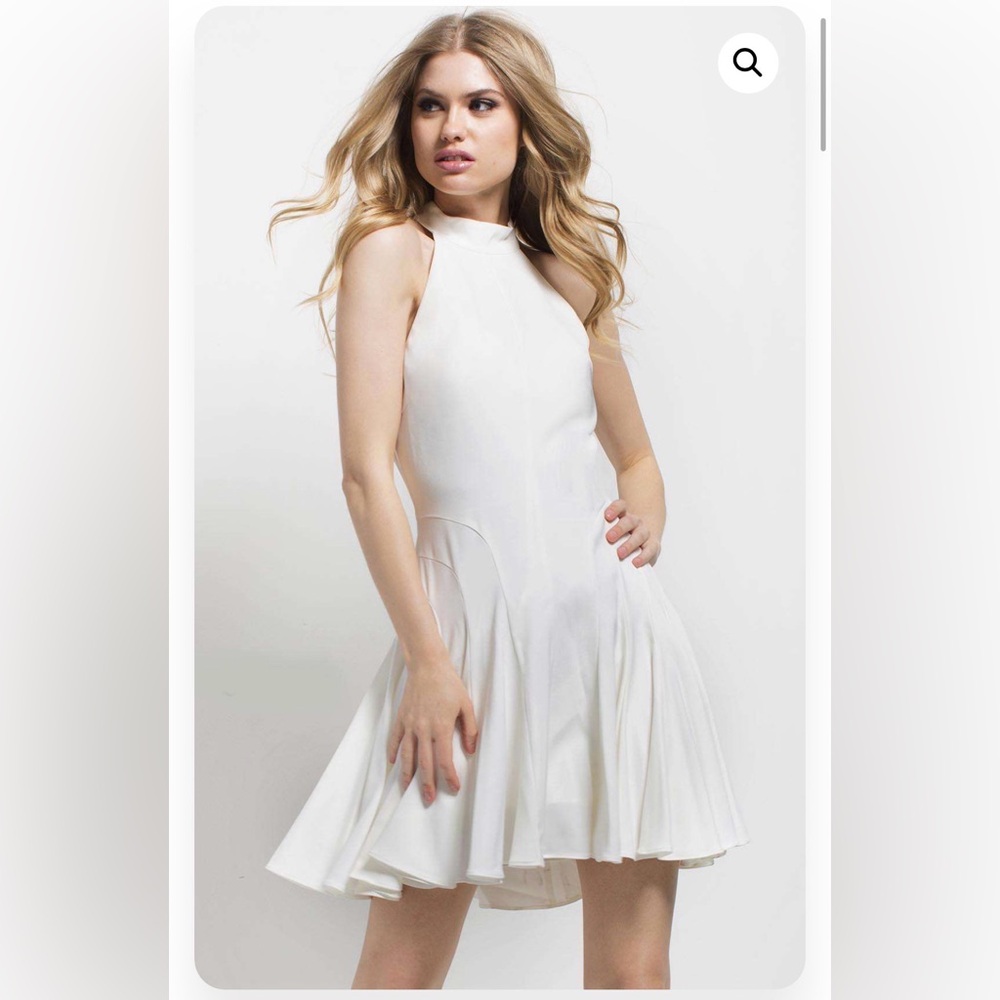NWT Jovani ivory skater Halter Mini Dress woman’s size 4 42455a bridal prom glam